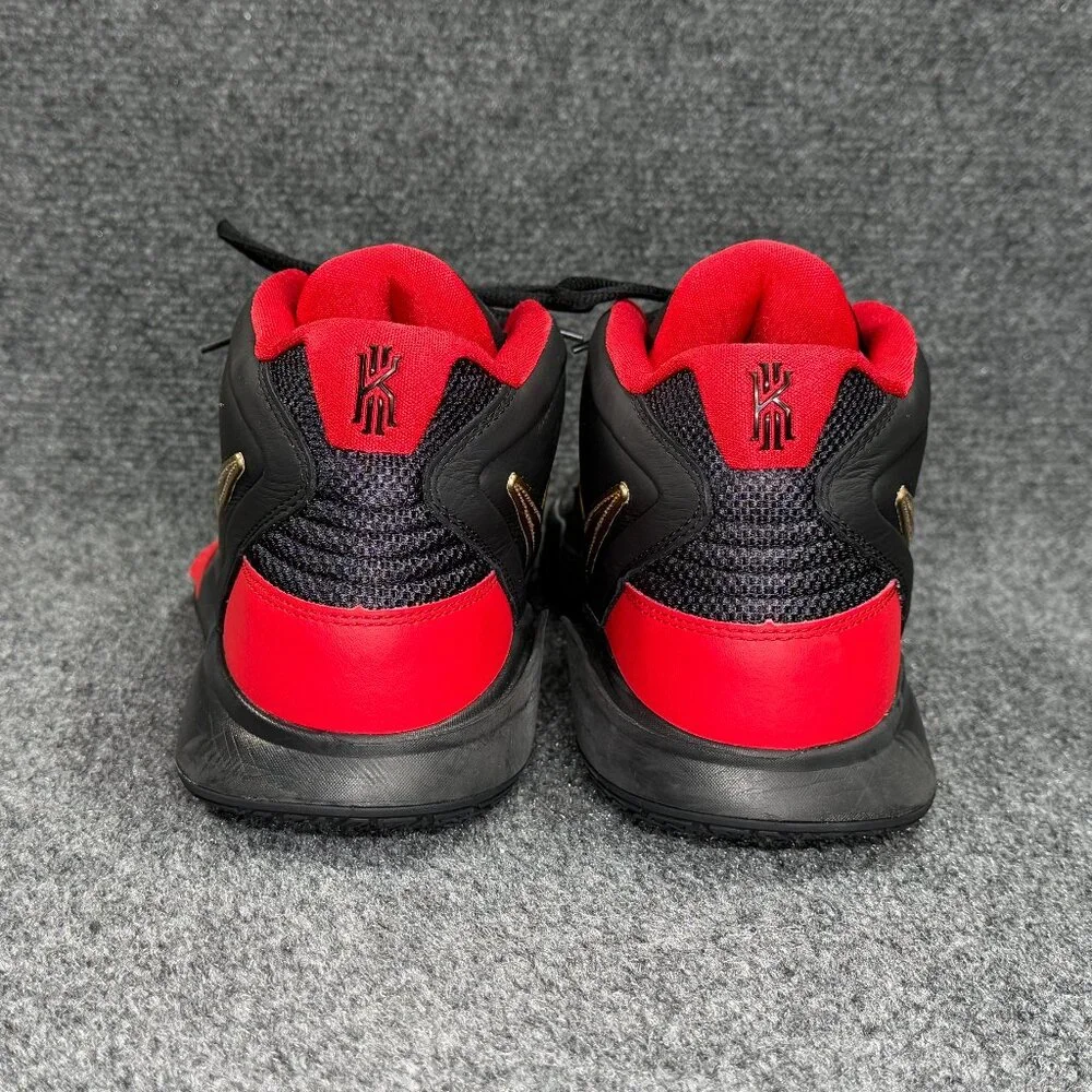 Nike Kyrie Infinity Basketball Shoes Men's‎ Size 12.5 Black Red Gold Athletic